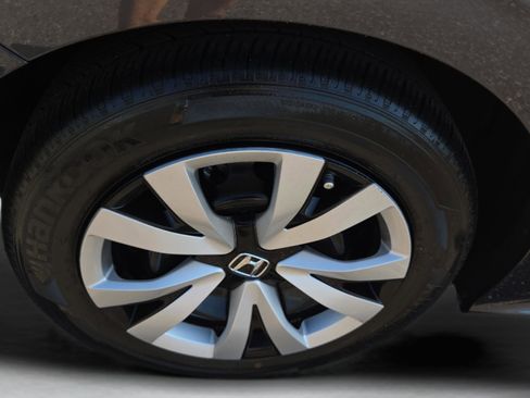 Used 2023 Honda Civic LX image 17