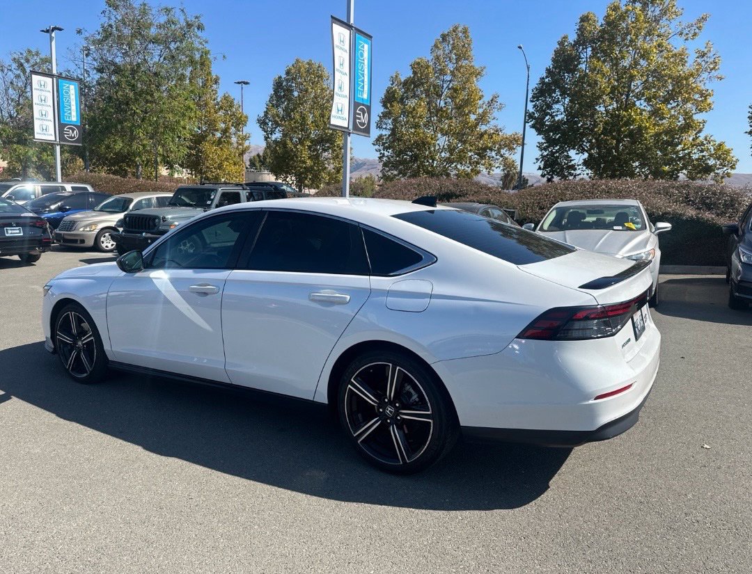 Certified 2025 Honda Accord Sport image 4