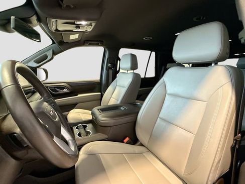 Used 2023 GMC Yukon SLT AWD/4WD image 19