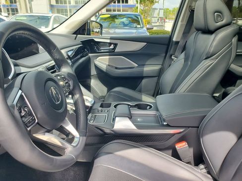 Certified 2023 Acura MDX FWD w/ Technology Package image 17