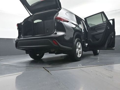 Certified 2025 Toyota Highlander LE image 56