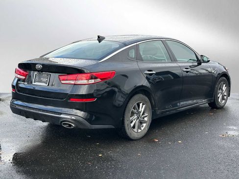 Used 2020 Kia Optima LX image 3