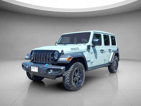 Used 2023 Jeep Wrangler Unlimited w/ Sun & Screen Package AWD/4WD image 1