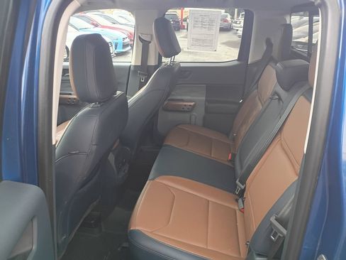 Used 2024 Ford Maverick Lariat w/ FX4 Off-Road Package AWD/4WD image 11