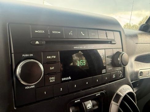 Used 2014 Jeep Wrangler Unlimited Sport w/ Quick Order Package 24S image 20