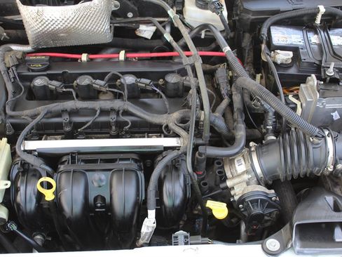 Used 2008 Ford Focus SE image 10