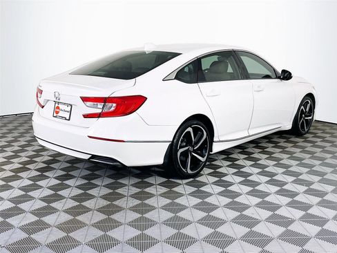 Used 2018 Honda Accord EX-L image 11