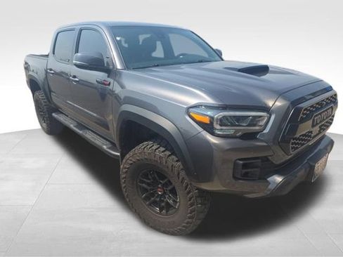 Used 2021 Toyota Tacoma TRD Pro AWD/4WD image 2