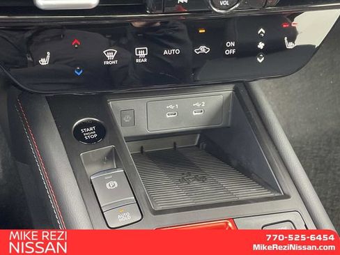 New 2026 Nissan Kicks SR w/ SR Premium Package FWD image 19