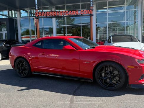 Used 2015 Chevrolet Camaro Z/28 image 3