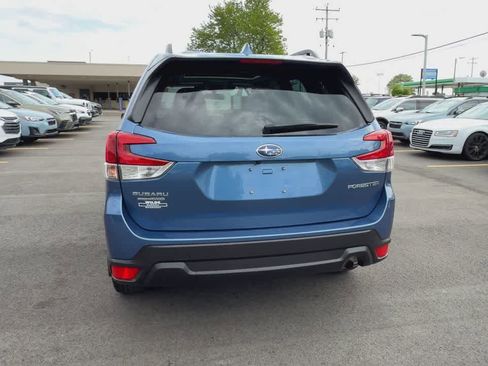Certified 2023 Subaru Forester Premium AWD/4WD image 7
