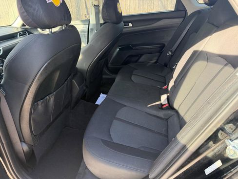 Used 2021 Kia K5 LXS image 7