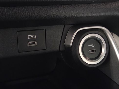 Certified 2025 Toyota Grand Highlander AWD image 22