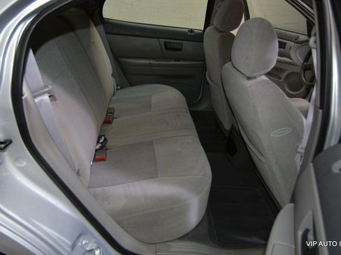 Used 2004 Mercury Sable GS FWD image 18