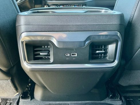 Used 2022 GMC Sierra 1500 Elevation w/ Elevation Premium Package image 37