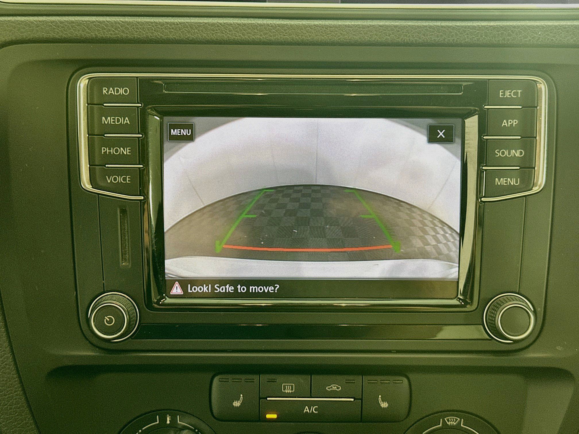 Used 2018 Volkswagen Jetta SE FWD image 22