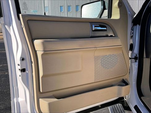 Used 2017 Ford Expedition Limited w/ Equipment Group 301A image 19