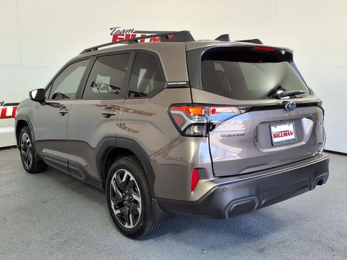 Used 2025 Subaru Forester Limited AWD/4WD image 4