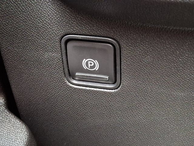 Used 2024 GMC Terrain SLE w/ Driver Convenience Package AWD/4WD image 25