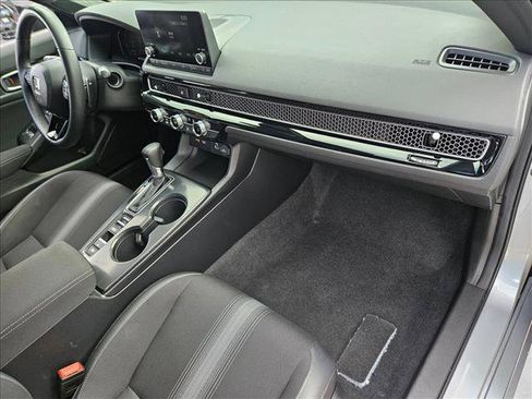 Used 2023 Honda Civic Sport image 20