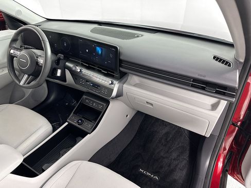 Used 2024 Hyundai Kona SEL w/ Convenience Package image 28