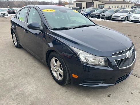 Used 2014 Chevrolet Cruze LT image 3