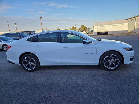 Used 2024 Chevrolet Malibu LT image 9