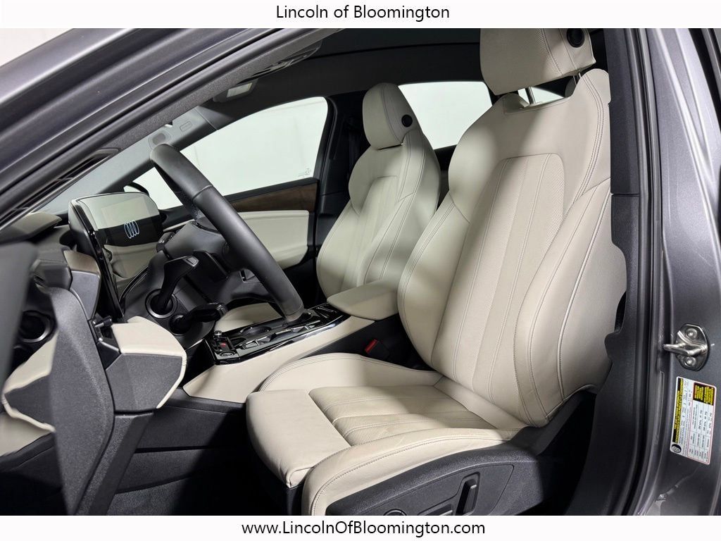Used 2025 Audi A6 e-tron Prestige w/ Beige Warm Weather Package AWD/4WD image 15