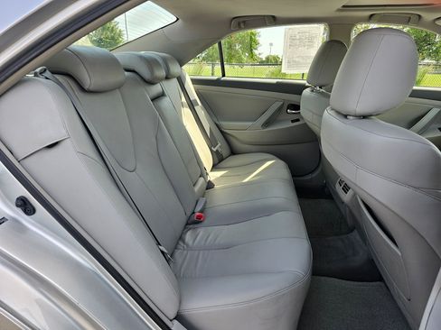 Used 2007 Toyota Camry Hybrid FWD image 12