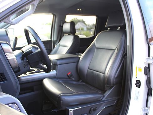 Used 2024 Ford F250 Lariat w/ Tremor Off-Road Package AWD/4WD image 6