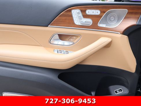 Certified 2024 Mercedes-Benz GLS 580 4MATIC image 15