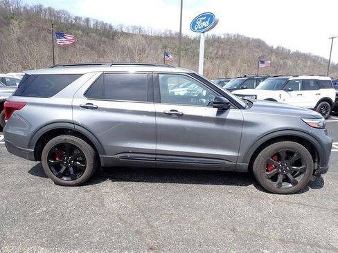 Used 2023 Ford Explorer ST w/ Equipment Group 401A image 7