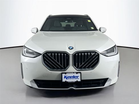 Used 2025 BMW X3 xDrive30i w/ Premium Package AWD/4WD image 9