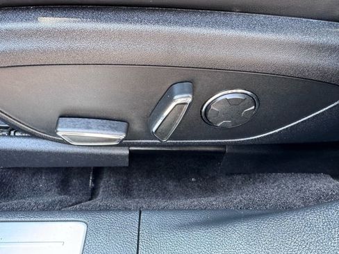 Used 2018 Lincoln MKZ Select w/ Technology Package FWD image 14