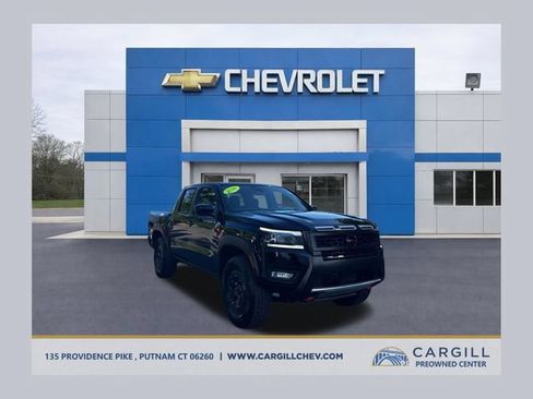 Used 2026 Nissan Frontier PRO-4X AWD/4WD image 1