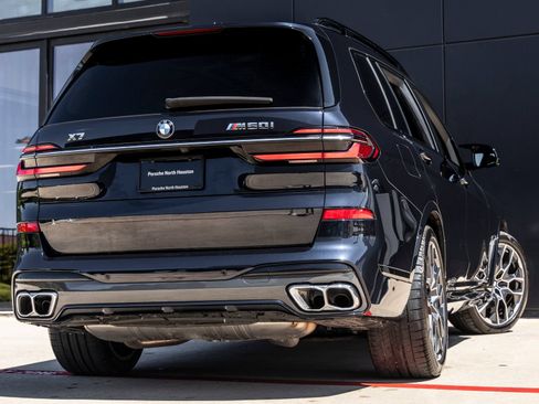 Used 2024 BMW X7 M60i AWD/4WD image 8