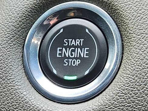 Used 2023 Chevrolet Colorado ZR2 w/ ZR2 Convenience Package III AWD/4WD image 23