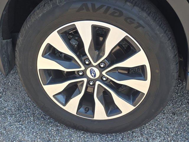 Used 2024 Subaru Outback Limited AWD/4WD image 10