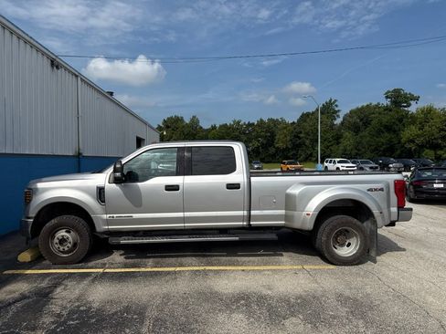 Used 2019 Ford F350 XLT AWD/4WD image 7
