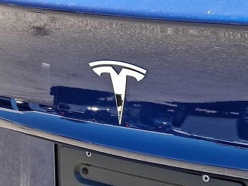 Used 2023 Tesla Model 3 Standard Range RWD image 34