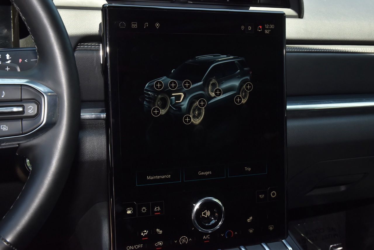 Used 2026 GMC Terrain Elevation FWD image 27