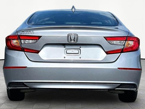 Used 2019 Honda Accord LX image 7