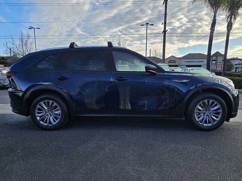 Certified 2024 MAZDA CX-90 Plug-In Hybrid w/ Preferred image 9