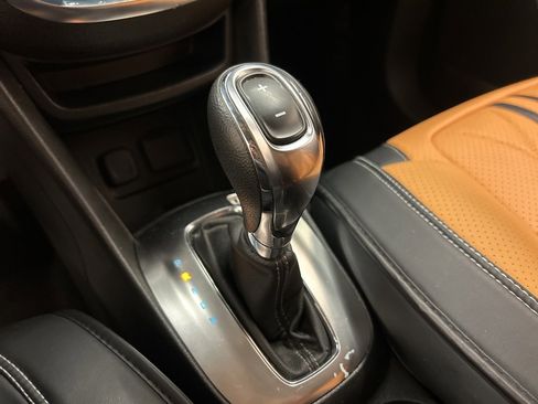 Used 2016 Buick Encore Convenience image 23