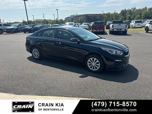 Certified 2021 Kia Forte Sedan FWD image 15