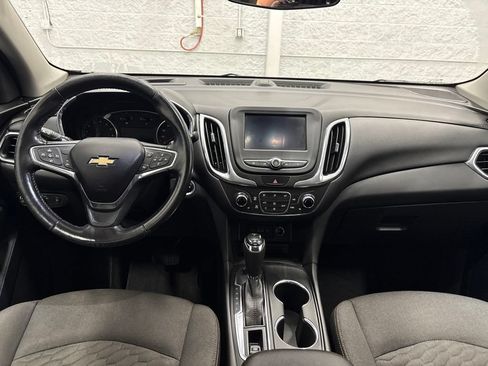 Used 2020 Chevrolet Equinox LT AWD/4WD image 12