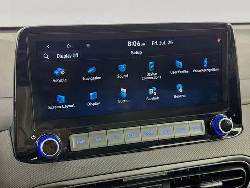 Used 2022 Hyundai Kona Limited image 41