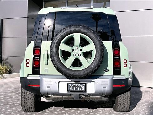 Used 2023 Land Rover Defender 110 75th Limited Edition image 4