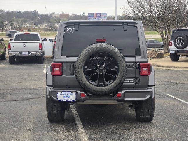 Used 2021 Jeep Wrangler Unlimited Sahara AWD/4WD image 6