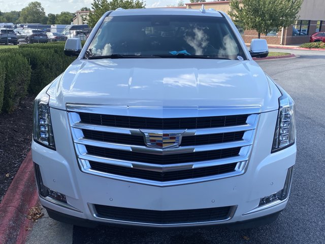 Used 2017 Cadillac Escalade ESV Luxury AWD/4WD image 10